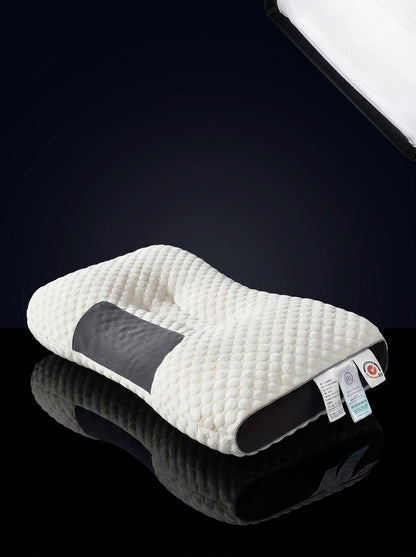una almohada ortopédica ayuda a mantener tu cuello y columna alineados durante toda la noche.